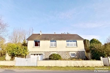 Dpt Côtes d'Armor (22) - à vendre Plésidy (22) – maison P4 – néobretonne – vie de plain-pied - 75 m² -Terrain 1600 m² - 3 chambres – commodités