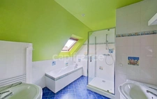 Dept Cotes d'Armor (22) - for sale - PLEUMEUR-BODOU - House T10 – 245 m² - 7 bedrooms - Land 1,661 m² - Double garage - Independent apartment.