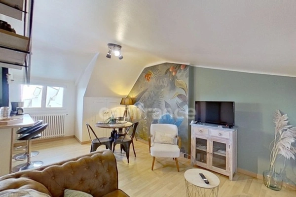 A VENDRE -Exclusivité - Saint-Quay-Portrieux (22) - centre -T2 bis, espace nuit cabine, cave 10 m², vue mer - 32,41 m² Carrez - 48 m² utiles - plage et commerces à pied - station balnéaire.