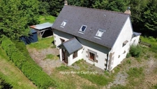 Propriété à vendre Proche Vire Calvados  (14) avec deux maisons d'habitation sur un terrain de 9 Hectares - Propriété équestre / gite