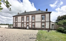 ANCIEN PRESBYTÈRE RÉNOVÉ – UNE MAISON DE CAMPAGNE À 2 H 20 DE PARIS, À 35 MINUTES DE DEAUVILLE (27)