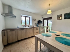 Maison en pierre de 244 m2 habitables avec chambres d'hôtes et 8500 m2 terrain à vendre CHAMP DU BOULT (14)