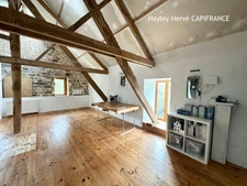 Ancien moulin de caractère à vendre avec maison d’amis, appartement et 2 ha - 15 pièces PERCY EN NORMANDIE (50) 
