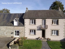Propriété À VENDRE avec maison et gîte indépendant, dépendances et terrain de 5 000 m² – Mortain LE NEUFBOURG (50) - Mortain