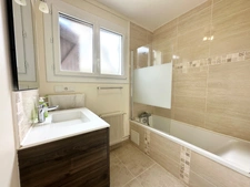 House for Sale in La Saussaye (27) NORMANDY – 3-4 BEDROOMS- Enclosed Garden and Garage