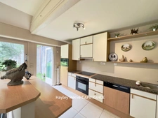 7 bedroom Family Home with South-Facing Garden, Independent Workshop and Outstanding Potential – BAYEUX (14)