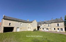 Maison en pierre avec 4 chambres, dépendance et ancien pigeonnier sur terrain de plus de 2 000 m² à vendre à Le Fresne-Camilly (14) – à 15 minutes de Caen et de la mer
