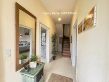 7 bedroom Family Home with South-Facing Garden, Independent Workshop and Outstanding Potential – BAYEUX (14)