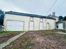 Beautiful 19th Century Maison de Maître for sale with Outbuildings and 1.5 hectares close to the sea and BAYEUX (14) Calvados, Normandy