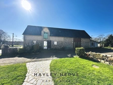 FOR SALE IN NORMANDY - Property with two houses, outbuildings and 5,000 m² of land – near Mortain, NORMANDY