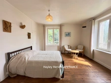 7 bedroom Family Home with South-Facing Garden, Independent Workshop and Outstanding Potential – BAYEUX (14)