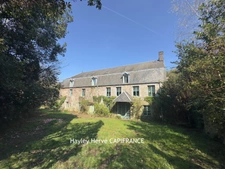 Ancien moulin de caractère à vendre avec maison d’amis, appartement et 2 ha - 15 pièces PERCY EN NORMANDIE (50) 