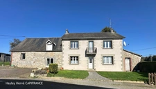 Propriété À VENDRE avec maison et gîte indépendant, dépendances et terrain de 5 000 m² – Mortain LE NEUFBOURG (50) - Mortain