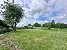 Maison en pierre avec gîte, dépendances et terrain de 2 200 m²(50) St Brice de Landelles, Manche - Proche Bretagne