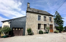 Maison à vendre 6 pièces SOURDEVAL (50) avec garage et sous sol complet