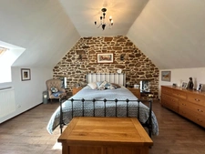 Maison en pierre avec gîte, dépendances et terrain de 2 200 m²(50) St Brice de Landelles, Manche - Proche Bretagne