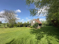 GITE COMPLEX – HOUSE & 3 GUEST COTTAGES – SWIMMING POOLS – 2 ACRES-  NEAR VILLEDIEU-LES-POÊLES, NORMANDY 