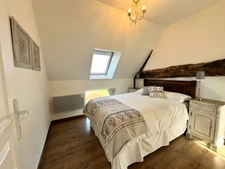 Maison en pierre avec gîte, dépendances et terrain de 2 200 m²(50) St Brice de Landelles, Manche - Proche Bretagne