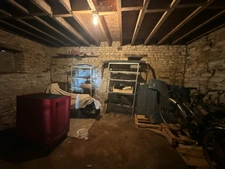 TOURVILLE-SUR-ODON (14) – MAISON AVEC 3 CHAMBRES, JARDIN ET DEUX GARAGES