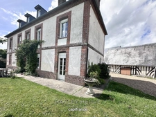 ANCIEN PRESBYTÈRE RÉNOVÉ – UNE MAISON DE CAMPAGNE À 2 H 20 DE PARIS, À 35 MINUTES DE DEAUVILLE (27)