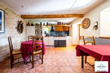 Murs et fonds : gite, chambres d'hôtes et table d'hôtes à vendre CHAUDENAY LE CHATEAU (21)