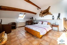 Murs et fonds : gite, chambres d'hôtes et table d'hôtes à vendre CHAUDENAY LE CHATEAU (21)
