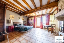 Murs et fonds : gite, chambres d'hôtes et table d'hôtes à vendre CHAUDENAY LE CHATEAU (21)