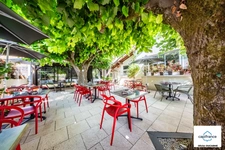 Fonds de commerce à vendre Côte de Nuits, Hôtel-Restaurant avec terrasse