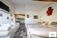 Murs et fonds : gite, chambres d'hôtes et table d'hôtes à vendre CHAUDENAY LE CHATEAU (21)