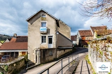 Maison de village à vendre de 4 pièces à TROUHAUT (21)