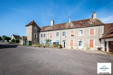 Appartement à vendre 5 pièces ARNAY LE DUC (21) de 93 m² avec garage, place de parking et grand grenier