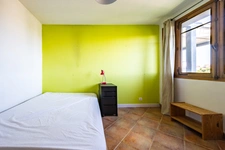 Apartment for sale in Dijon (21), 5 rooms, 95 m², with large balcony, cellar and garage