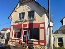 Immeuble à vendre CHENOVE (21) Ensemble immobilier mixte 