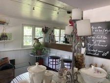 Walls and business assets for sale BOURG SAINTE MARIE (52) Bar restaurant with large terrace and large parking lot