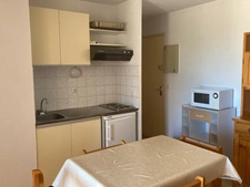Appartement à vendre 2 pièces de 26 m² + loggia de 5 m² et place de parking à ARGELES PLAGE (66)