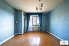 House for sale in SAINT APOLLINAIRE (21), 7 rooms, 5 bedrooms, 542 m² wooded plot with garage