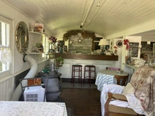 Walls and business assets for sale BOURG SAINTE MARIE (52) Bar restaurant with large terrace and large parking lot