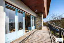 House for sale in SAINT APOLLINAIRE (21), 7 rooms, 5 bedrooms, 542 m² wooded plot with garage