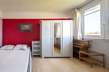 Apartment for sale in Dijon (21), 5 rooms, 95 m², with large balcony, cellar and garage