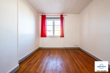 Appartement à louer 3 pièces DIJON (21), secteur allées du Parc, avec balcon, cave et grenier