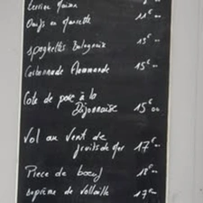 Walls and business assets for sale BOURG SAINTE MARIE (52) Bar restaurant with large terrace and large parking lot