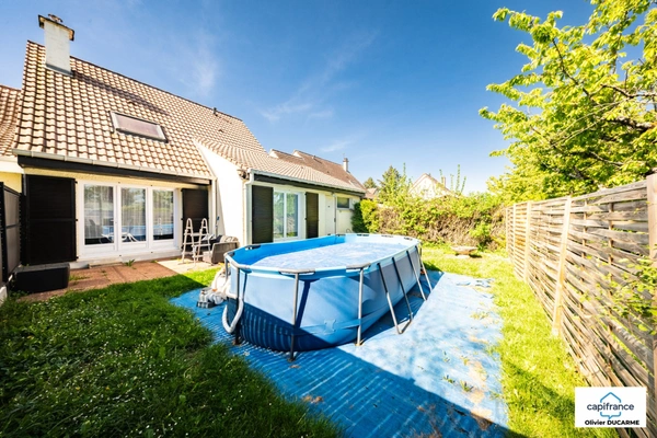 Maison louée à vendre, 6 pièces GENLIS (21) pour investisseur, 4 chambres, terrain arboré et garage