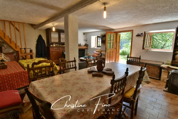 SERRE CHEVALIER - CHALET D'ALPAGE AU COEUR DU DOMAINE SKIABLE