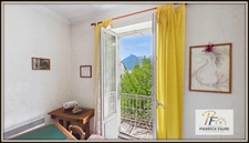 BRIANÇON – Maison historique de 193,67 m² à rénover, jardin arboré et vue montagne
