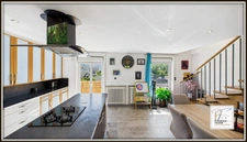 Appartement Duplex 4 chambres avec extérieur 250m² garage cave et cuisine d'été
