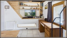 VAL-DES-PRÉS – MAISONNETTE ENTIÈREMENT RÉNOVÉE AVEC GARAGE ET EXTÉRIEUR