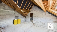 LA SALLE-LES-ALPES – 4 GARAGES +198 m² DE STOCKAGE – PRODUIT RARE
