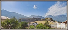 T4 rénové avec jardin, dépendance et vue panoramique – Briançon