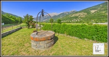 Maison atypique à Villar-Saint-Pancrace : jardin, dépendance et vue montagne