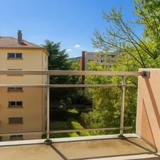 Appartement traversant et lumineux T3 de 55 m² – Proche Cours Fauriel, au calme et à proximité immédiate de toutes les commodités !